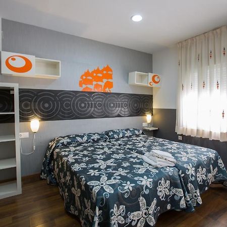 Hostal Gaudi Cuenca Куенка Екстер'єр фото