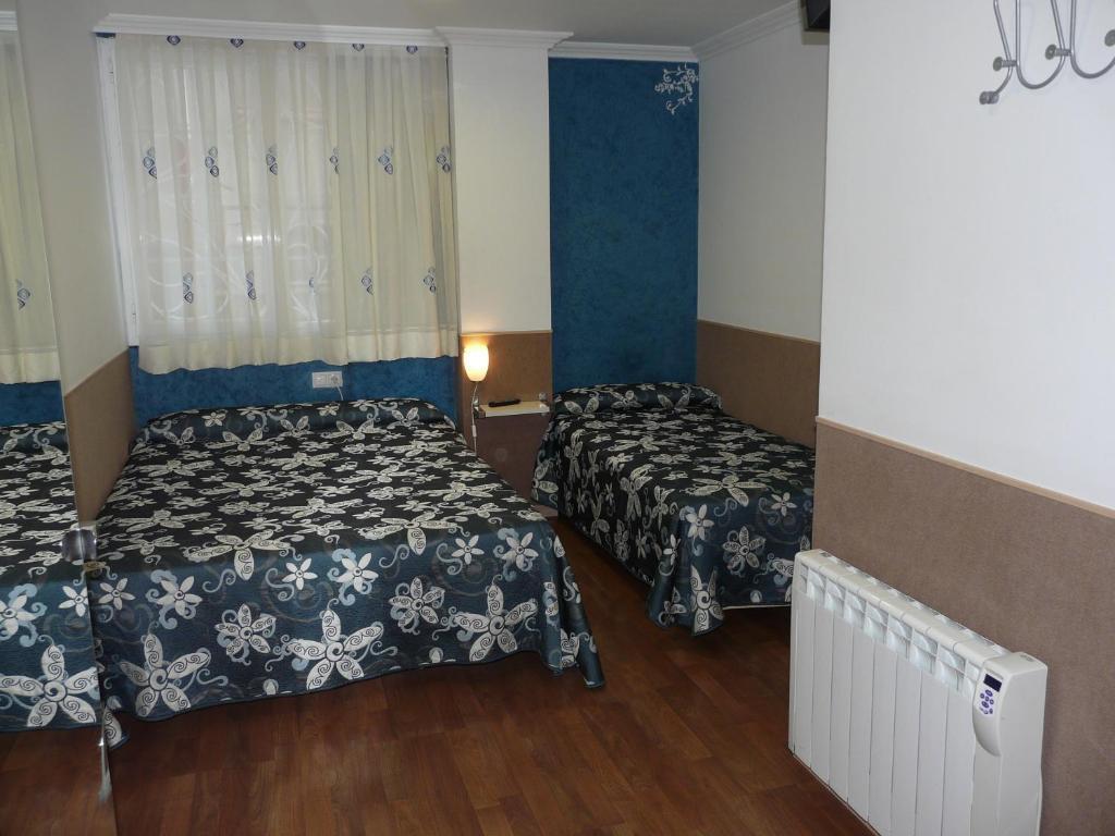 Hostal Gaudi Cuenca Куенка Номер фото
