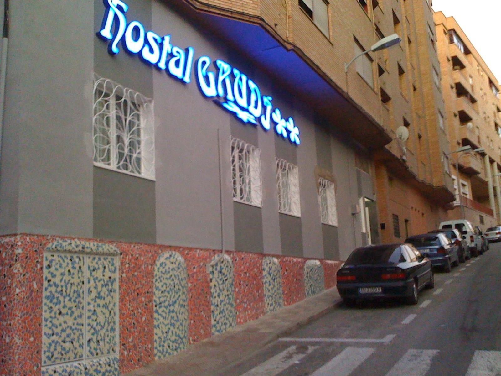 Hostal Gaudi Cuenca Куенка Екстер'єр фото