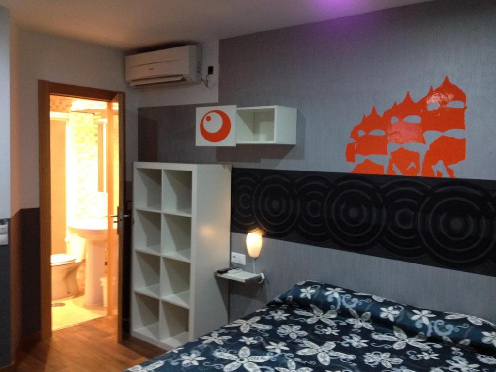 Hostal Gaudi Cuenca Куенка Номер фото