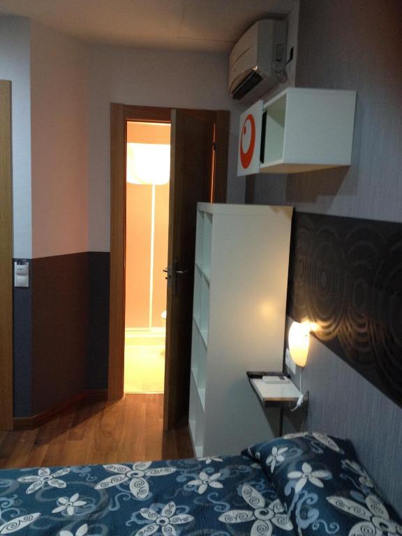 Hostal Gaudi Cuenca Куенка Номер фото