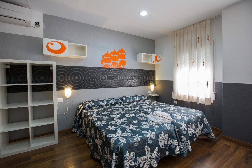 Hostal Gaudi Cuenca Куенка Екстер'єр фото