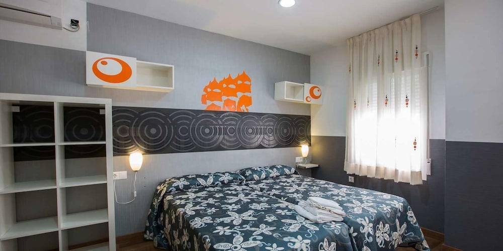 Hostal Gaudi Cuenca Куенка Екстер'єр фото